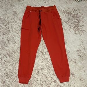 Figs Zamora jogger scrub pant CLAY